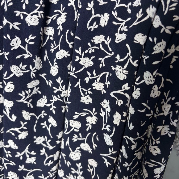 Talbots Petite small Floral Mid Skirt 23” waist - Picture 5 of 5